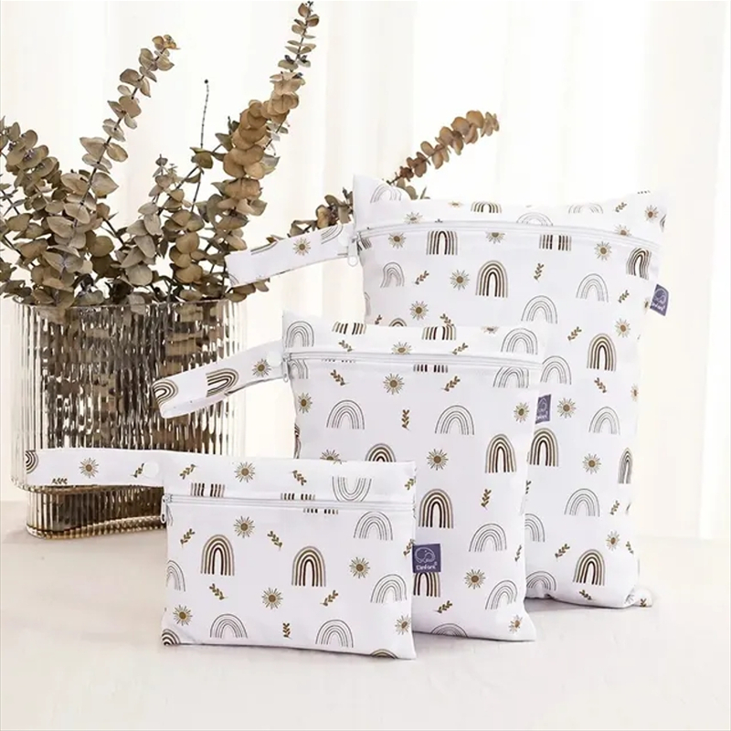 Diaper Bag Backpack - 3 قطعة حقيبة مستحضرات التجميل لغسل