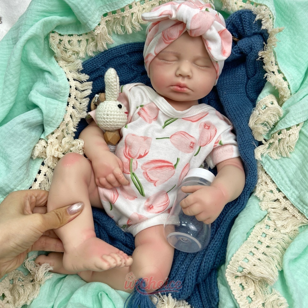 دمية سيليكون واقعية مصنوعة يدو - مراجعة Baby Products For Skin وسعره